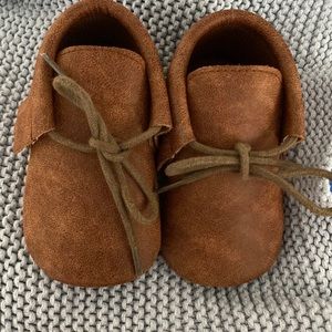 Baby moccasins 6-12 months